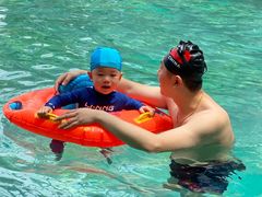 -上海滴水湖皇冠假日酒店