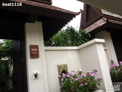 -三亚亚龙湾铂尔曼别墅度假酒店