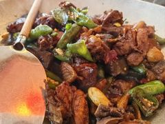 黄孝柴火铁锅鸡-老村长•湖北家常菜(南湖店)
