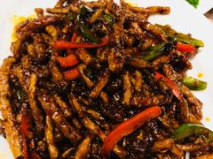 鱼香肉丝-功德林(南京西路店)