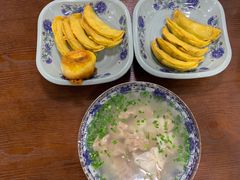 -老新隆牛肉锅贴(新街口店)