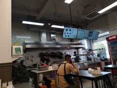 -梅溪·小伙子干挑面(安吉总店)