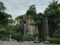 -峨眉山报国寺