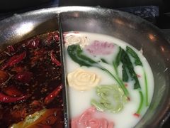 -湊湊火锅·茶憩(新中关购物中心店)