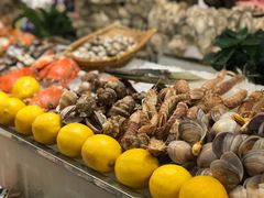 -圣丰索菲特·2 On 988 Café 自助餐厅