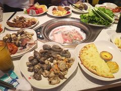 -佰烧海鲜烤肉火锅自助(世茂国际广场店)
