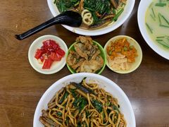 -三百碗宝应长鱼面(板仓街店)