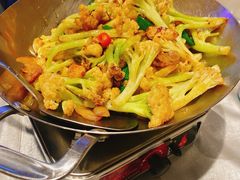 -辛香味烧鱼馆·非遗技艺·排骨红烧肉(光谷医药园店)