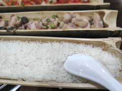 -胡须哥网红竹筒菜