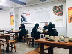 大堂-陈有良尖椒鸡(渝中旗舰店)