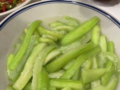 清炒丝瓜-新新湘菜馆(新中街二条店)