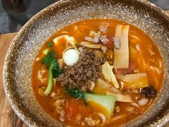 -蒙自源过桥米线(红谷滩万达店)