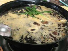 -石灰市毛记烧鸡公(解放碑店)