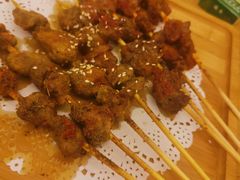 -衡哥肉铺