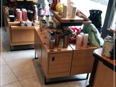 -星巴克臻选(福州东百中心分店)