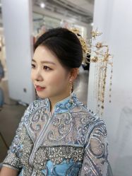 -艾米丽婚纱礼服