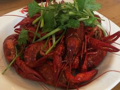白灼龙虾-鲁小三·大骨自助(金山总店)