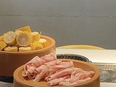 -龍歌自助小火锅(市南金茂湾店)