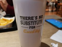 -The Habit Burger Grill 哈比特汉堡(复兴soho店)