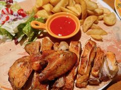 -JINNS锦时 steak&pizza(浸信会礼拜堂旧址店)
