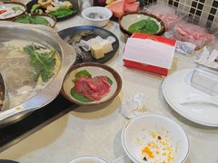 -尚品海鲜肥牛自助火锅(湖明店)