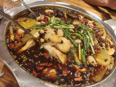 -乡土特色.冷锅鱼.牦牛肉汤锅