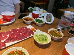 -牛很鲜潮汕牛肉火锅(朝晖路店)