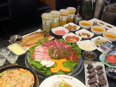 -木槿花韩式炭烤·熟成肉工坊(孙文东路店)