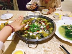 -百合海鲜酒楼(白云东平店)