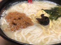 -灵芝妹子海鲜米线(瓦房店新玛特店)