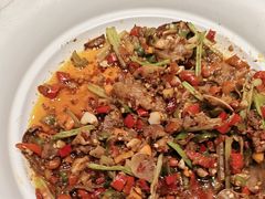 -阿瓦山寨·湘菜现炒·剁椒鱼头王(咸阳总店)