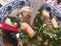 -秦香陕西食府(华贸天地店)