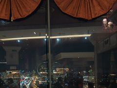 -荣誉国际酒店-云顶旋转餐厅