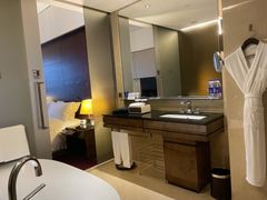 -广州天河希尔顿酒店