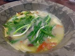 -姚记抚仙湖石锅鱼庄