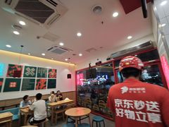 -塔斯汀中国汉堡(横岗志健广场店)