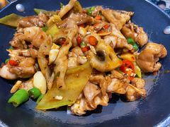 泡椒牛蛙-叶掌柜桐庐土菜馆