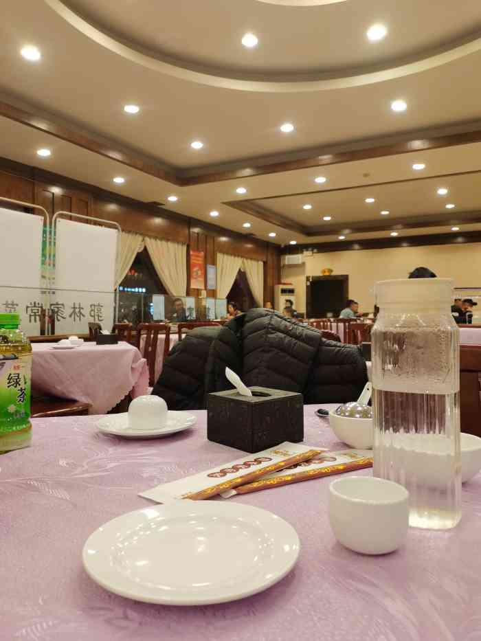 郭林家常菜(牡丹园店)-"以前他家吃的烤鸭和水煮肉,印象里还是很不.