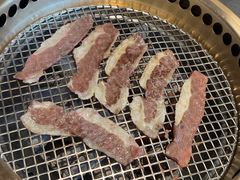 -铭牛烧肉·和牛海鲜自助(高新月牙湖店)