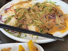 -今鲜源酒店·海鲜锅贴青岛菜(新湛路店)