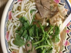 -鑫花溪牛肉米粉(人民广场店)