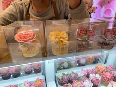 零售区-BON CAKE(华贸购物中心店)