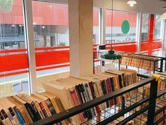 -查令84号咖啡馆(金大地1912东西街店)