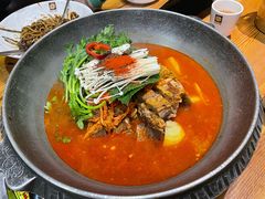 -喇喇排骨火锅·传统韩式脊骨汤(望京西园总店)