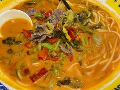 -粉小主·贵州酸汤牛肉粉(南京仙林金鹰店)