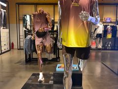 -adidas(滔搏朝阳大悦城店)