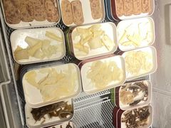 -嘎琉鲜切牛肉自助火锅