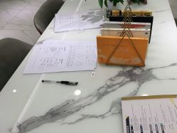-镁连社·美联社