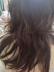 -虫二·专注健康烫染沙龙