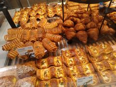 -巴黎贝甜(大宁国际商业广场店)